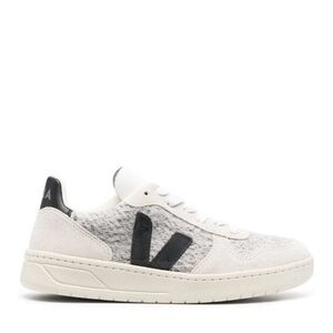 Veja Cream and Black Sneakers